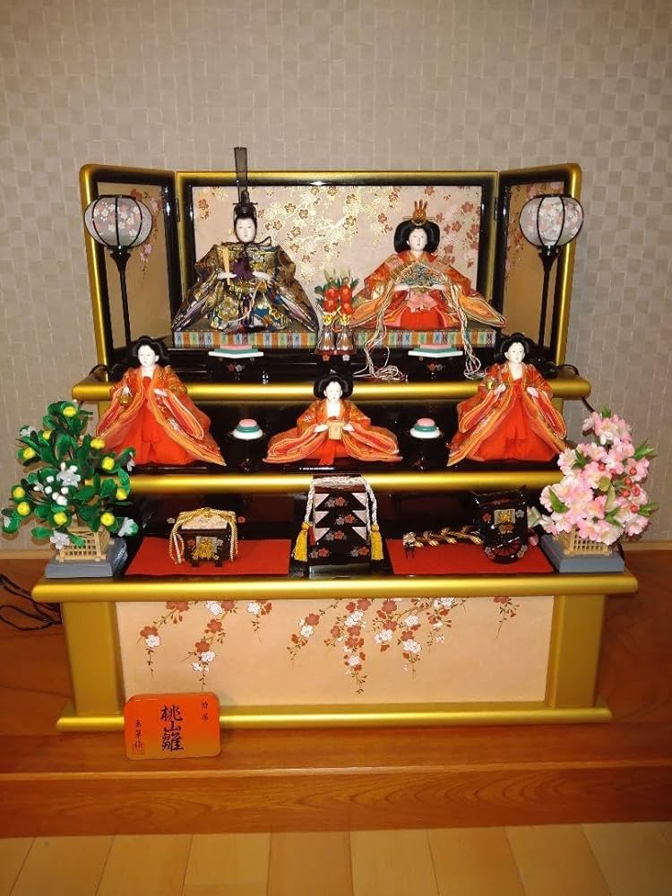 ②御雛様　三段飾り(別出品との3セット商品) ①御雛様 三段飾り(別出品との3セット商品)